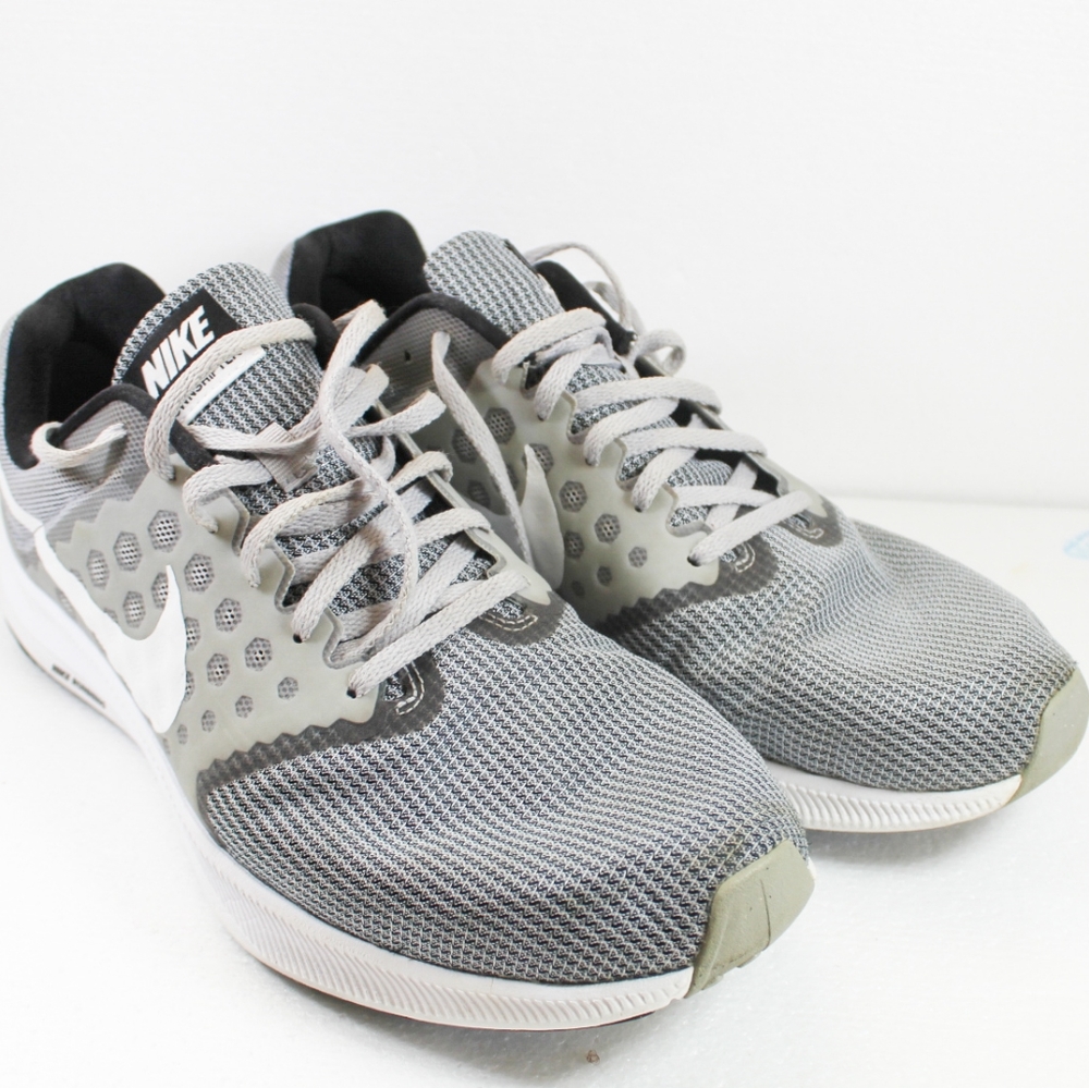 Nike Downshifter 7 Mens running sneaker